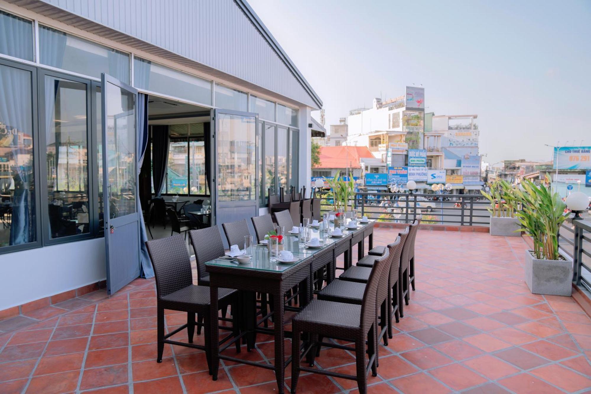 Song Tien Hotel Mỹ Tho Exterior foto